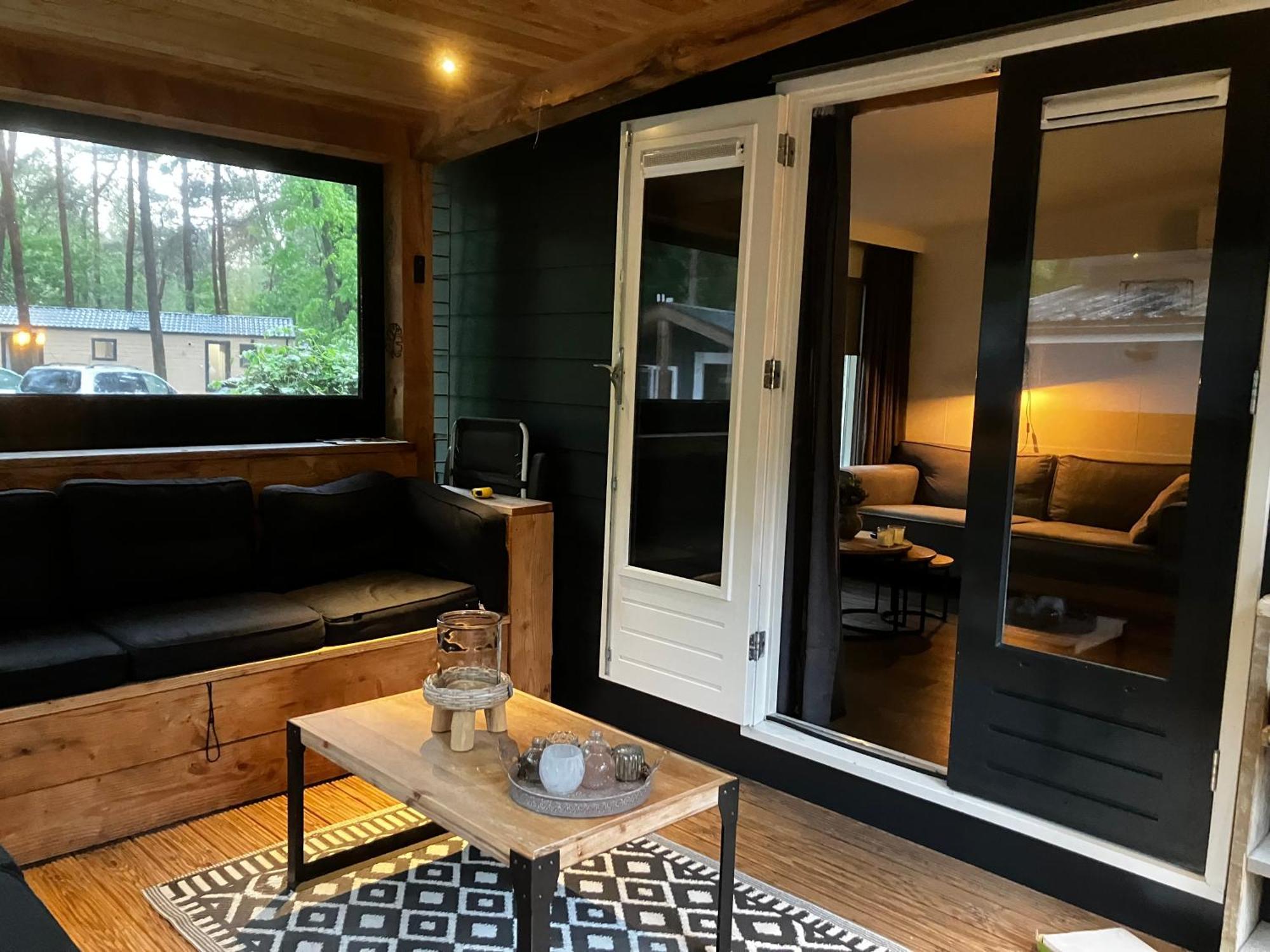 Chalet Bosrijk Midden In De Natuur-Eten&Drinken-Activiteiten-Ontspanning-En Nog Veel Meer 霍德鲁 外观 照片